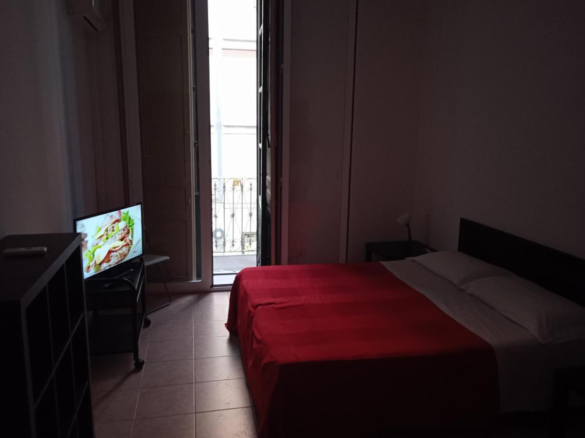 B&B Caravaggio Only 200 Metres From Ortigia Syracuse Екстер'єр фото
