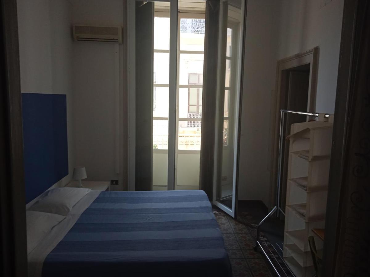 B&B Caravaggio Only 200 Metres From Ortigia Syracuse Екстер'єр фото