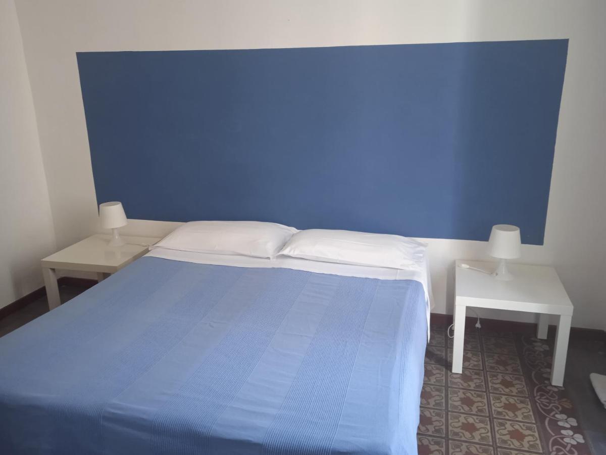 B&B Caravaggio Only 200 Metres From Ortigia Syracuse Екстер'єр фото
